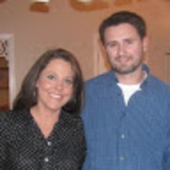 Meet your Posher, Brooke - Picture 1 of 1